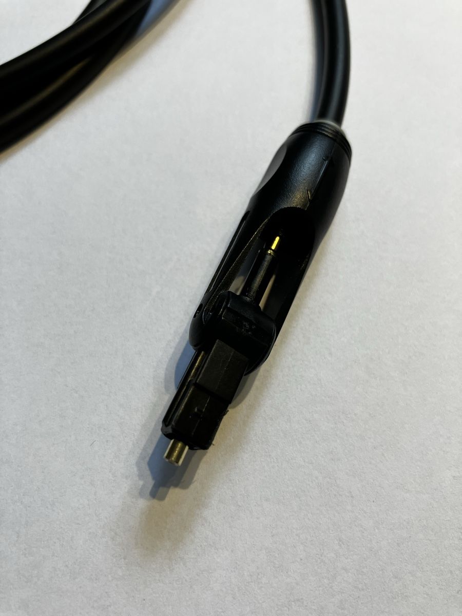 Kabel: Optisches Audiokabel – Gebraucht aus Matten b. Interl von aemt 1