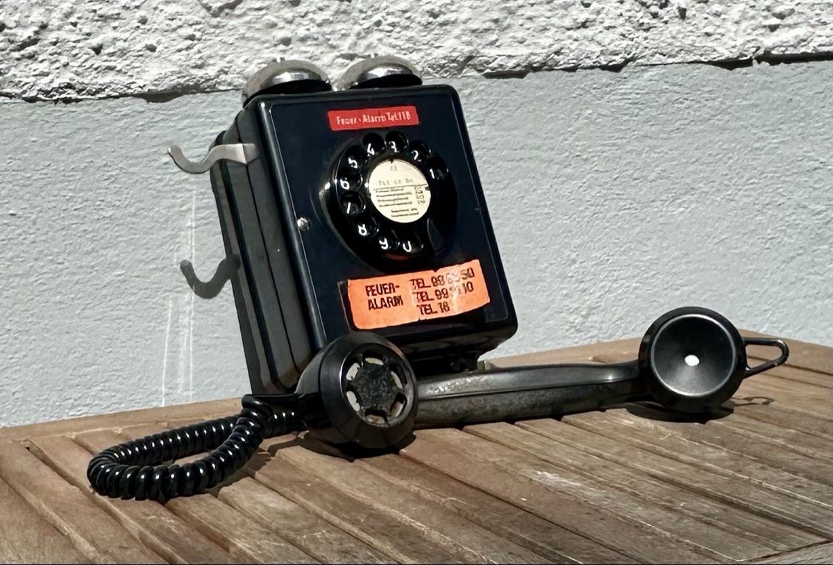 Telefoni: Original Schweizer PTT Notruf-Wandtelefon – Usato da Kleindöttingen venduto da lau_k778