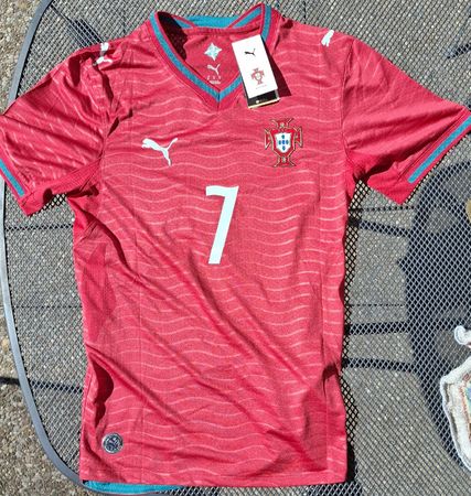 Ronaldo Portugal M neu Original