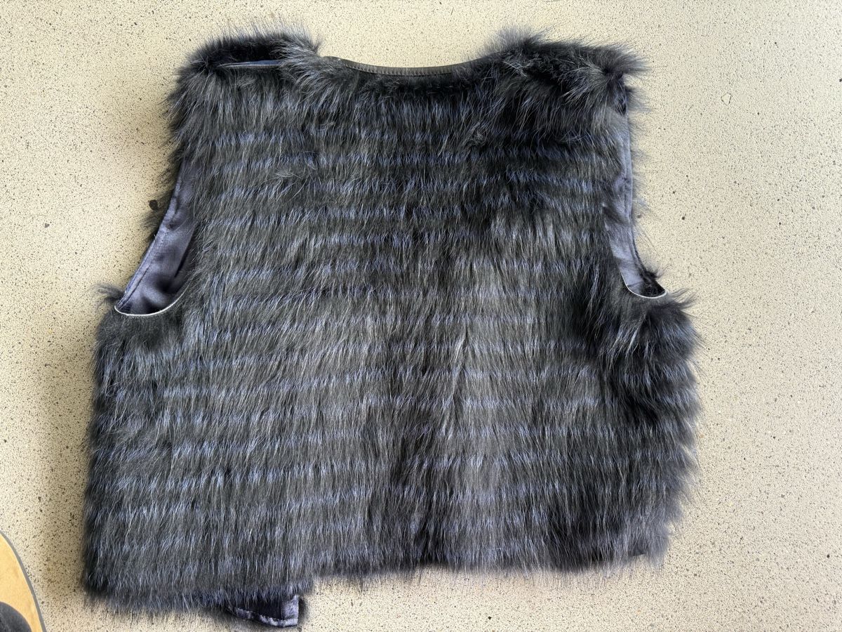 Gilet & Giacche senza maniche: Fellweste Blau, schwarz gestreift Gr 40 – Nuovo (secondo la descrizione) da Richterswil venduto da Solemare47Nicole 2