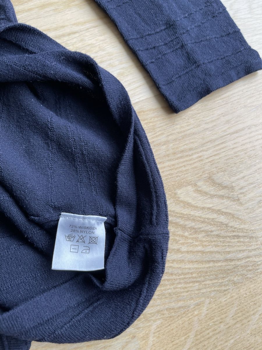 Pullover & Sweatshirts: Pullover – Gebraucht aus Zürich von AnaMK 1