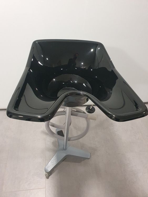 mobiles Waschbecken Coiffeur Cuvette 2 Wochen gebraucht Kaufen auf