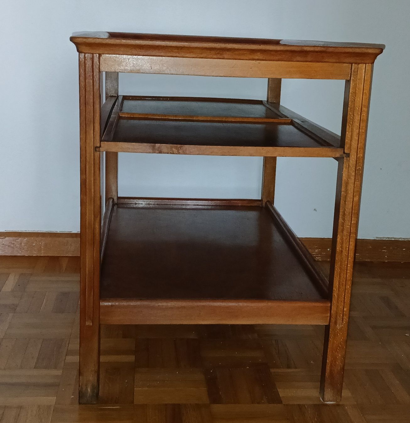 Tavoli: Vintage Tisch Holz – Usato da Greifensee venduto da Foxglove 3