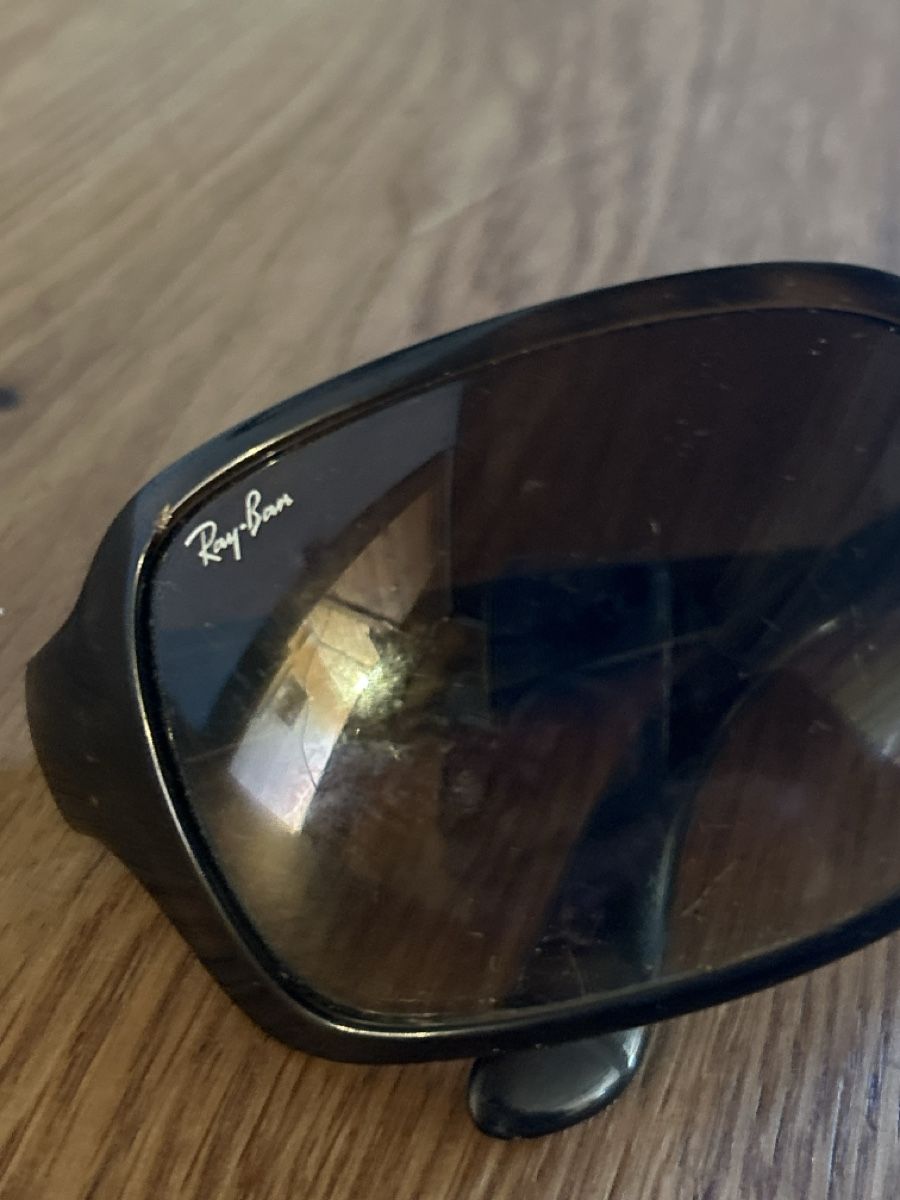 Ray-Ban Occhiali & Lenti: Ray Ban Sonnenbrille – Usato da Savognin venduto da Miss-Baerbl 1