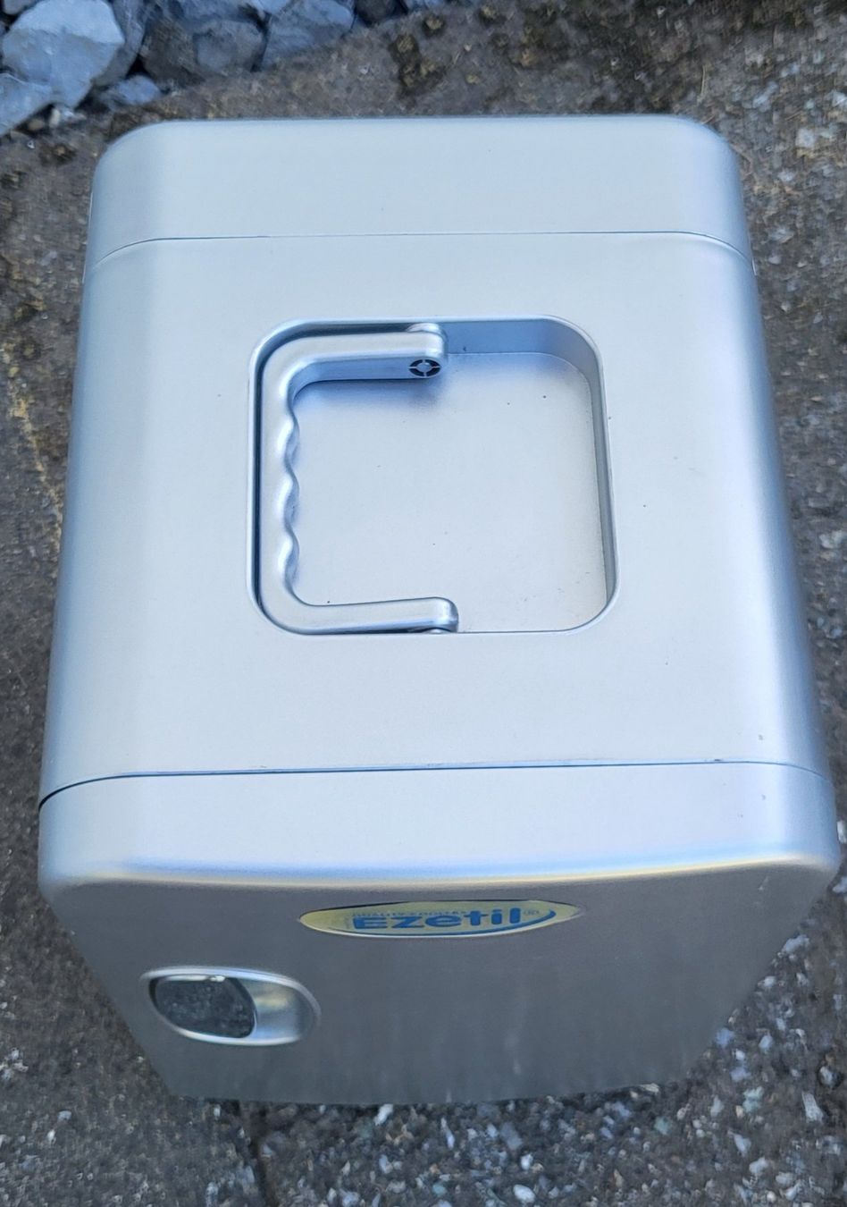 Frigoriferi: Mini Kühlschrank, 15 Liter – Usato da Adlikon b.Regensdf venduto da YvZi 2