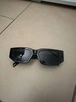 Sonnenbrille