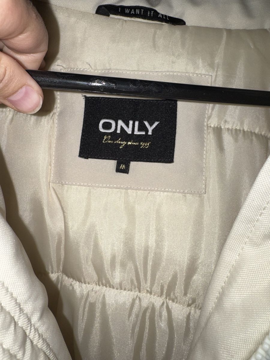 Only Vestes: Winterjacke – D'occasion à Davos Platz par Pinggi_ 2