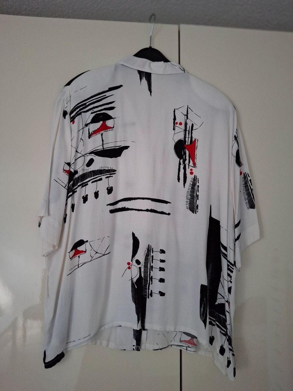 Camicette: Bluse von Neumann, Grösse 46, Top Zustand! – Nuovo (secondo la descrizione) da WALTERSWIL SO venduto da thb_ybm8 1