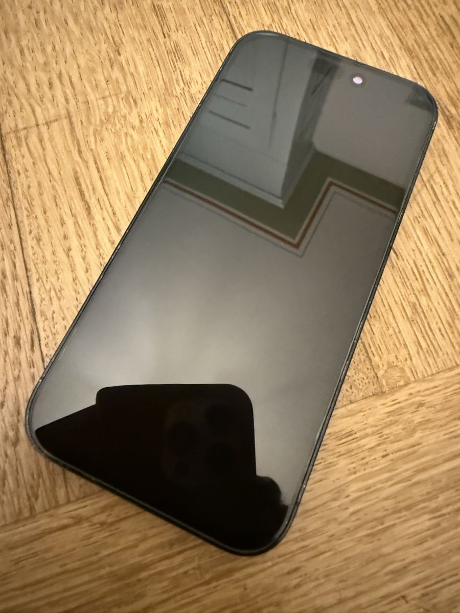 Apple Telefoni cellulari / Smartphones: iPhone 15 Pro Defekt (neues Display-Modul) – Difettoso da Zofingen venduto da crisgassner 1