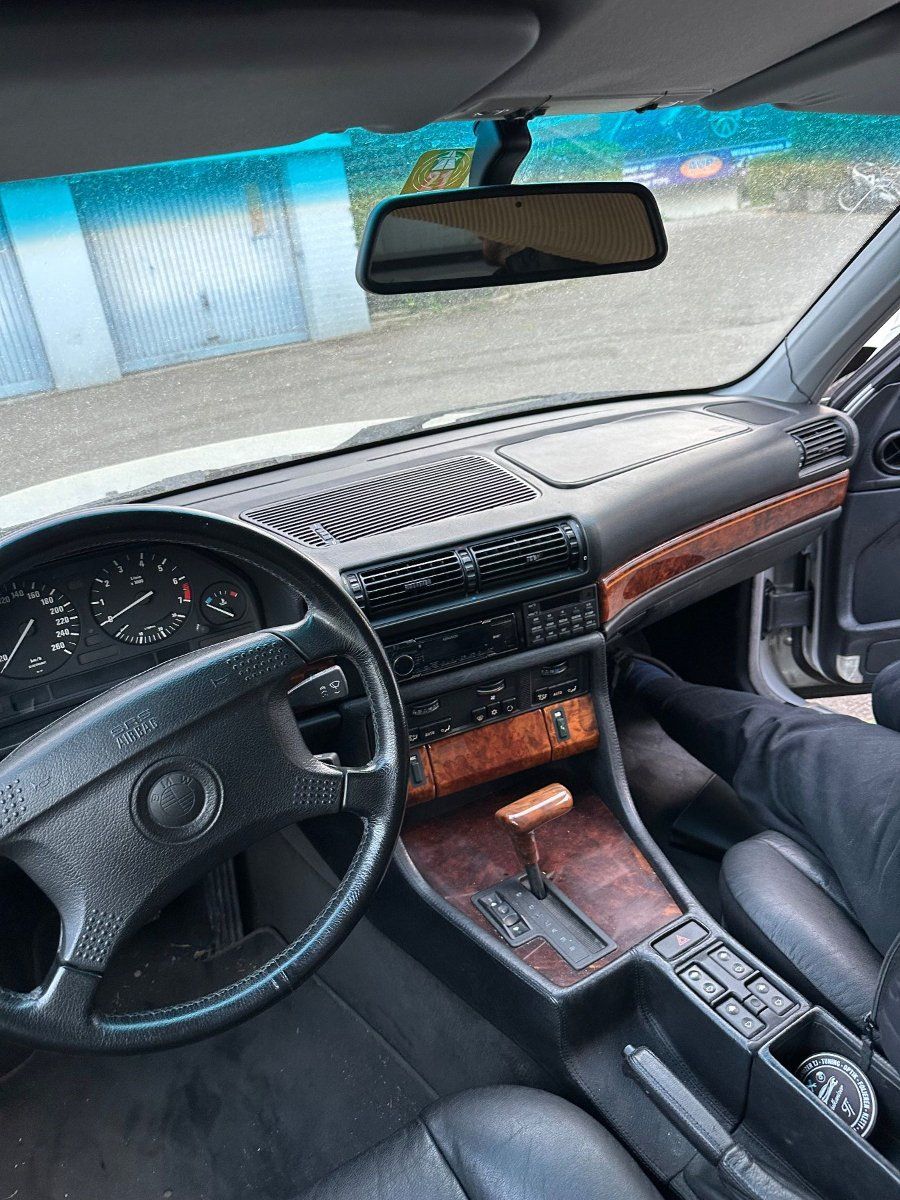 BMW Automobili: BMW 730i V8 E32 – Usato da Kloten venduto da Mg1111 3