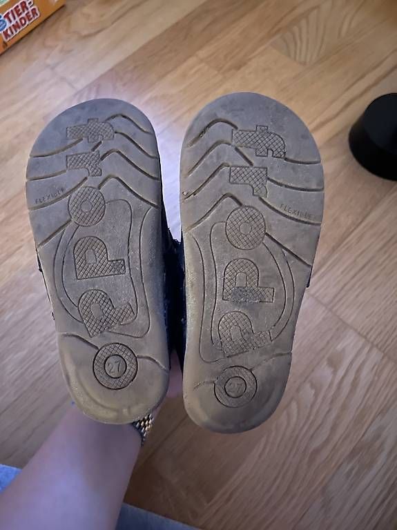 Froddo Scarpe per ragazzi: Froddo Winterstiefel Barefood Grösse 27 – Usato da Zürich venduto da Fra_maj 2