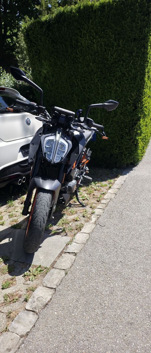 KTM Strada: ktm duke 125 – Usato da Niederhasli venduto da Zekibenz