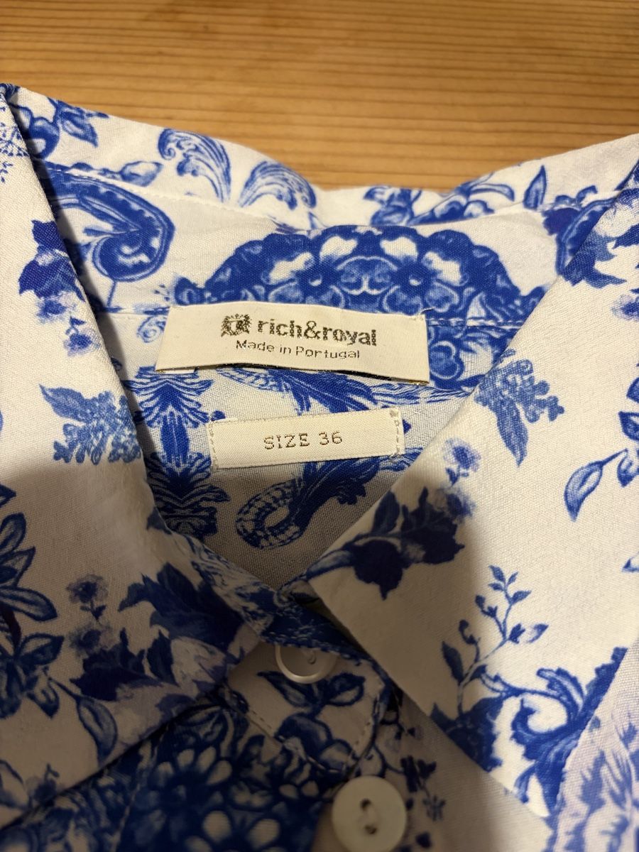 Rich & Royal Camicette: Rich&Royal Bluse, Gr. 36, Blau-Weiss – Usato da Altendorf venduto da Charlyle 2