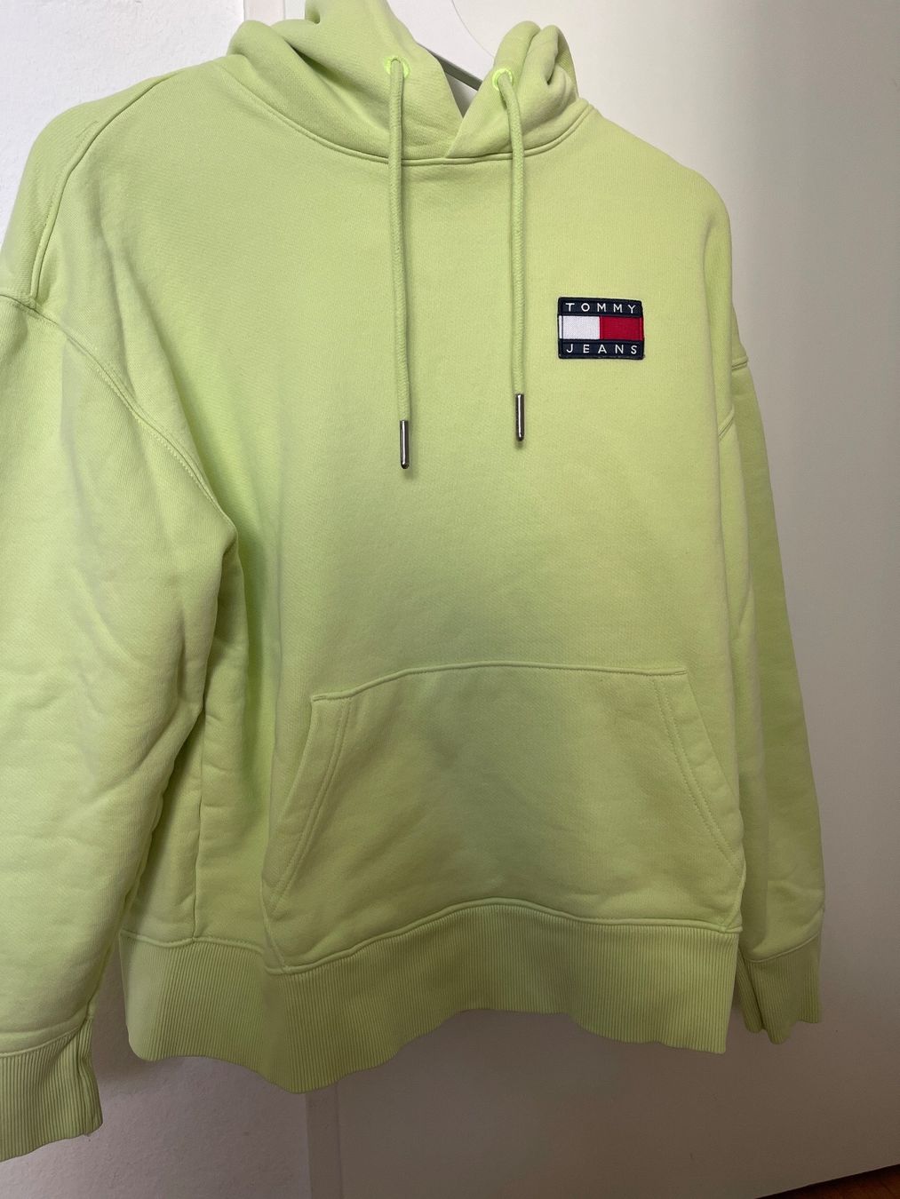 Maglioni & Felpe: Kapuzenpullover Hellgrün von Tommy Jeans Grösse S – Usato da Riehen venduto da rom_2bhm