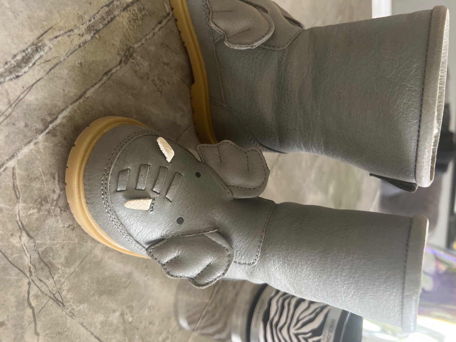 Herrenschuhe: Donsje Neu Winterstiefel – Neu und originalverpackt aus Menzingen von Mypersonalshopp 1