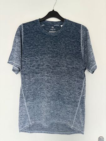 Adidas T-shirt - Men - Size M