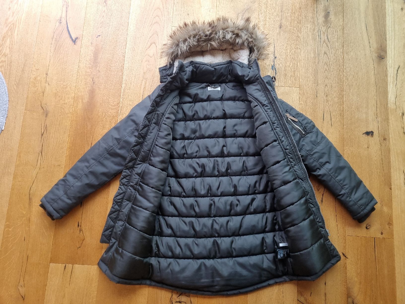 H&M Giacche & Cappotti: Winterjacke H&M Grösse 170 – Usato da Brütten venduto da gupi1717 2