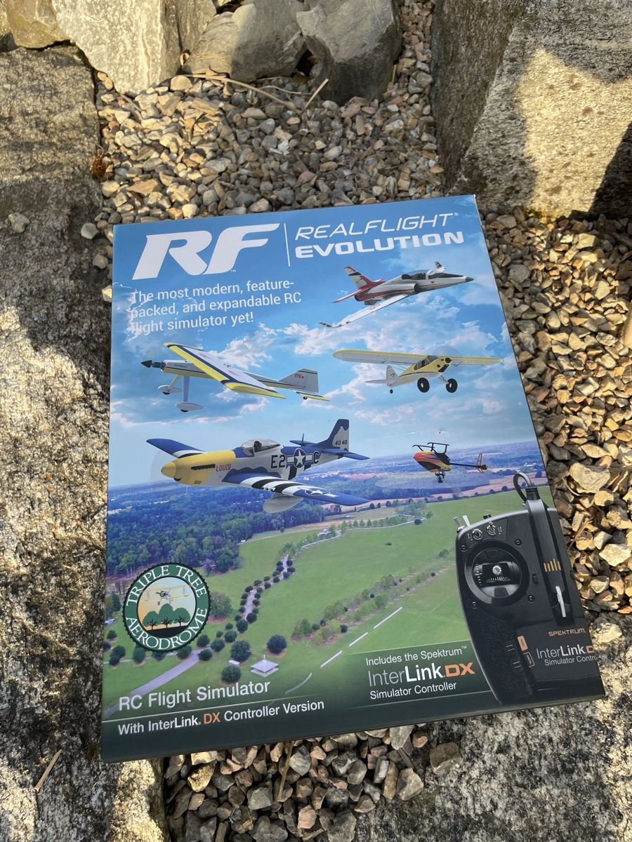 Kit di modellismo & Modellini statici: RealFlight Evolution RC Flight Simulator mit InterLink DX Co – Usato da Ermensee venduto da mon_wbk8 1
