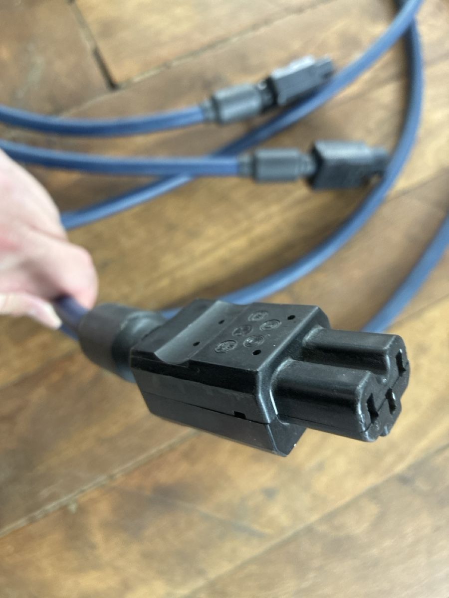 Cavi: T+A Stromkabel, 3 Stk., Power Four, 2 Meter, High-End – Usato da Beinwil am See venduto da Camasotz 2
