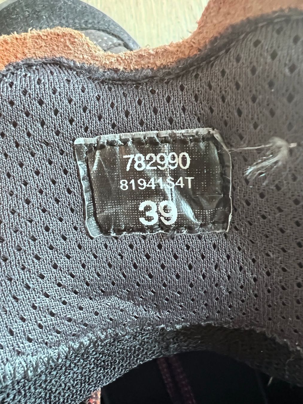 Decathlon Scarpe da uomo: Wanderschuhe Quechua, Gr. 39 - Waterproof – Usato da Kloten venduto da sanibunny 5