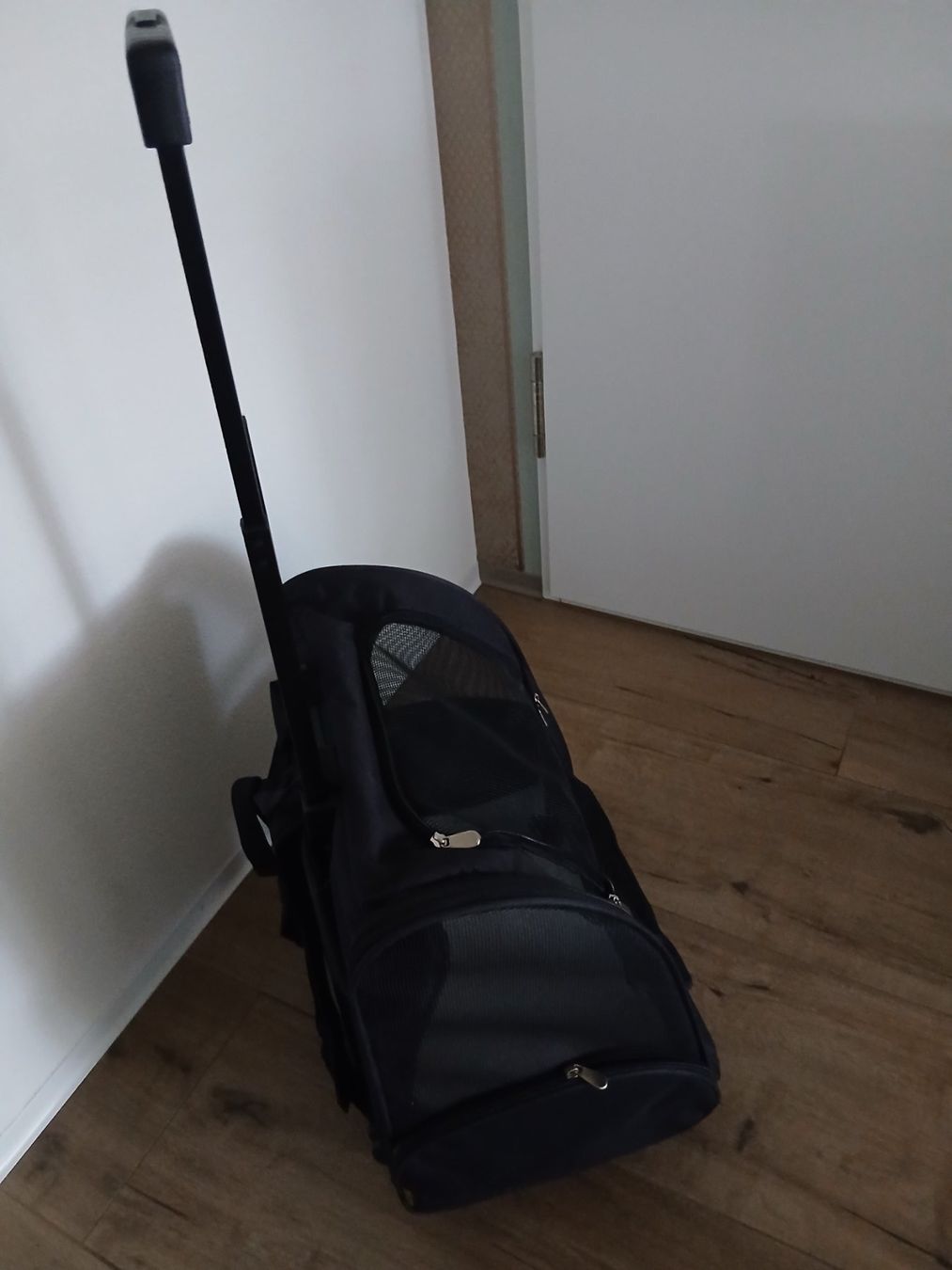 Valigie & Borse: Hunde Trolley – Usato da Lyss venduto da Joeljambo 1