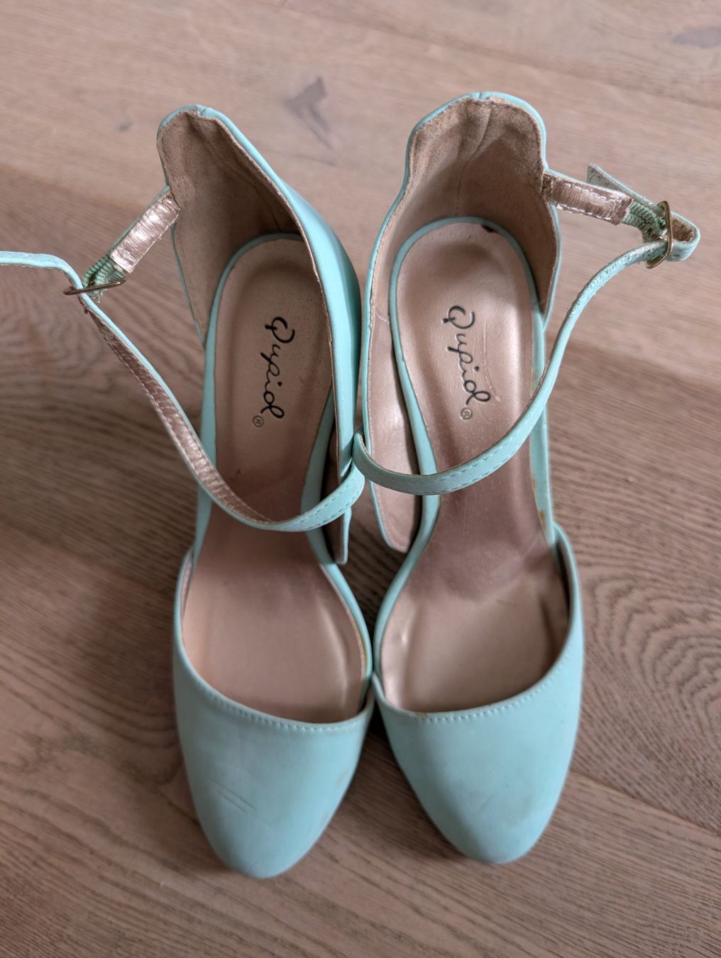 Scarpe da donna: Sommerliche, mintfarbene High Heels, Grösse 37 – Usato da Zürich venduto da kein-design