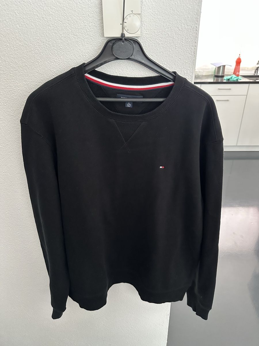 Tommy Hilfiger Maglioni & Felpe: Tommy Hilfiger Pullover – Nuovo (secondo la descrizione) da Schlieren venduto da James1010