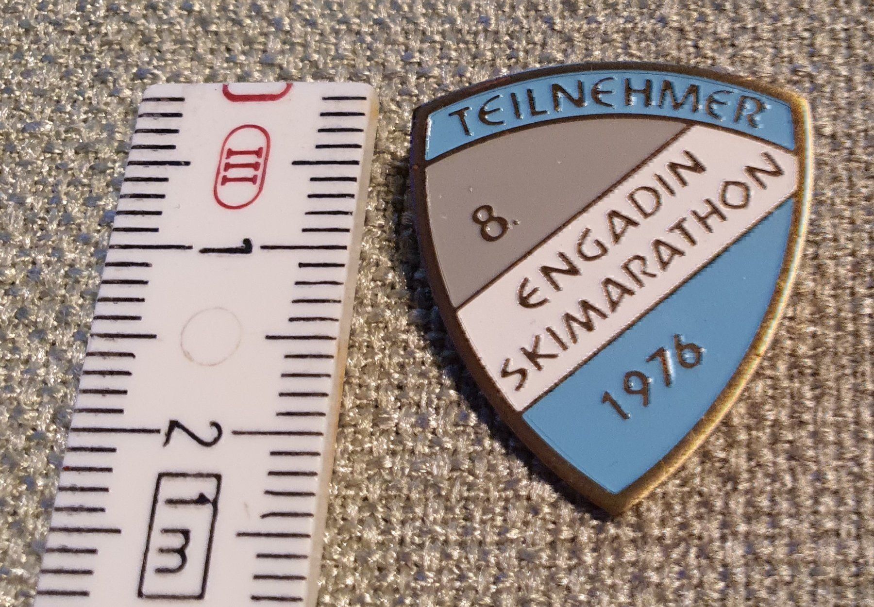Placchette & Badge: D129 - Engadin Skimarathon 1976 Schweiz – Usato da Reinach BL venduto da Boston-Verkauf 3