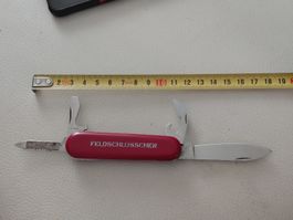 Taschenmesser Wenger Apprentice Feldschlösschen rot gebrauch