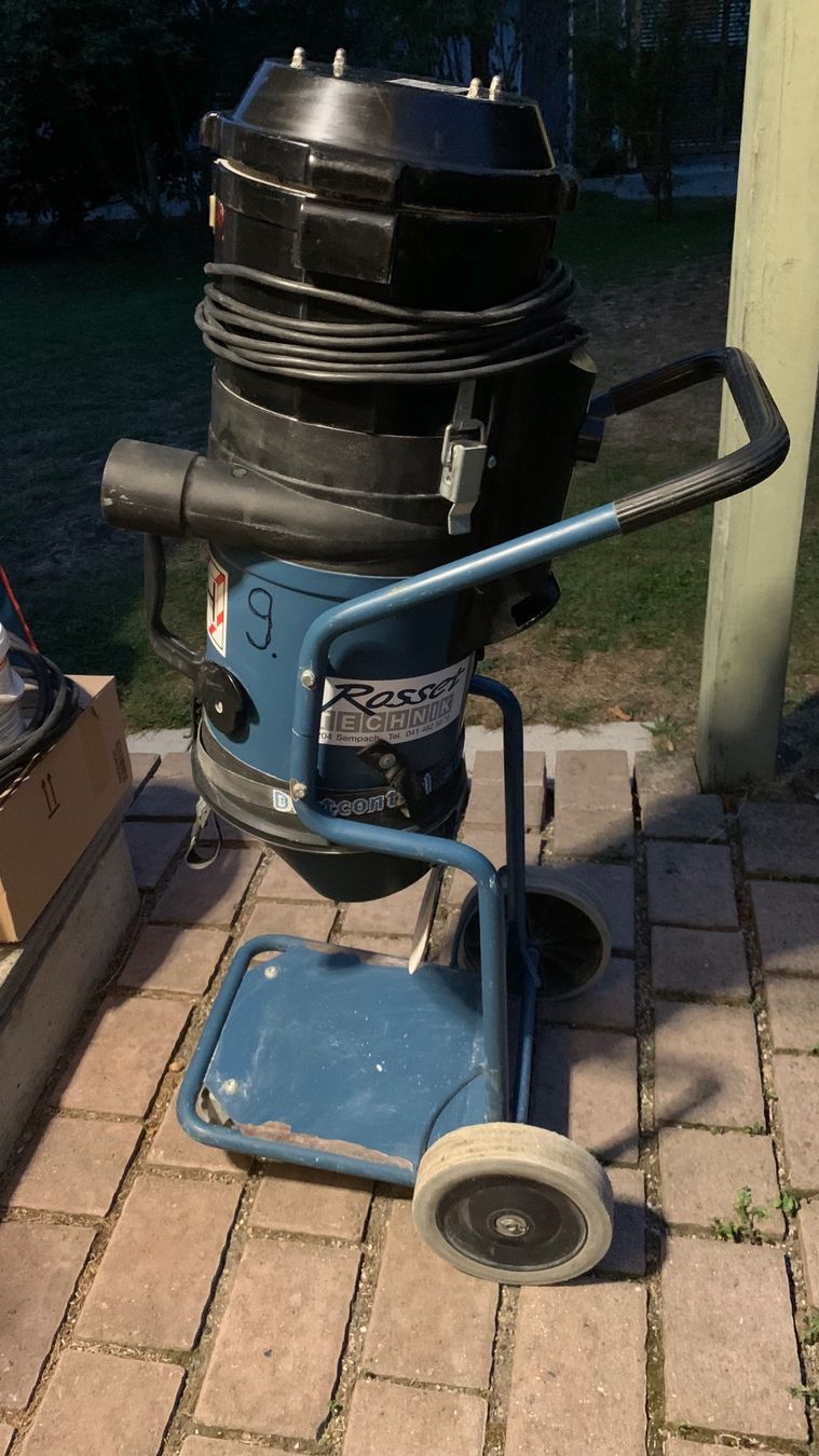 Aspirateurs & Accessoires: Dustcontrol DC 2900 c – D'occasion à Volketswil par dancingsoul74 3
