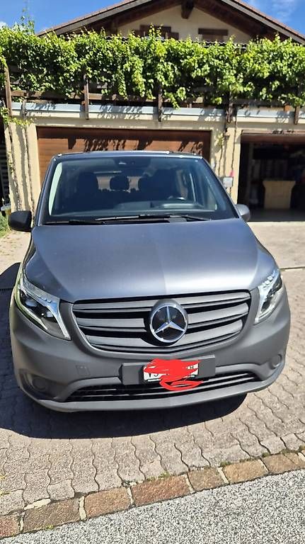 Autos: A vendre  – Gebraucht aus Sierre von Oligoubing