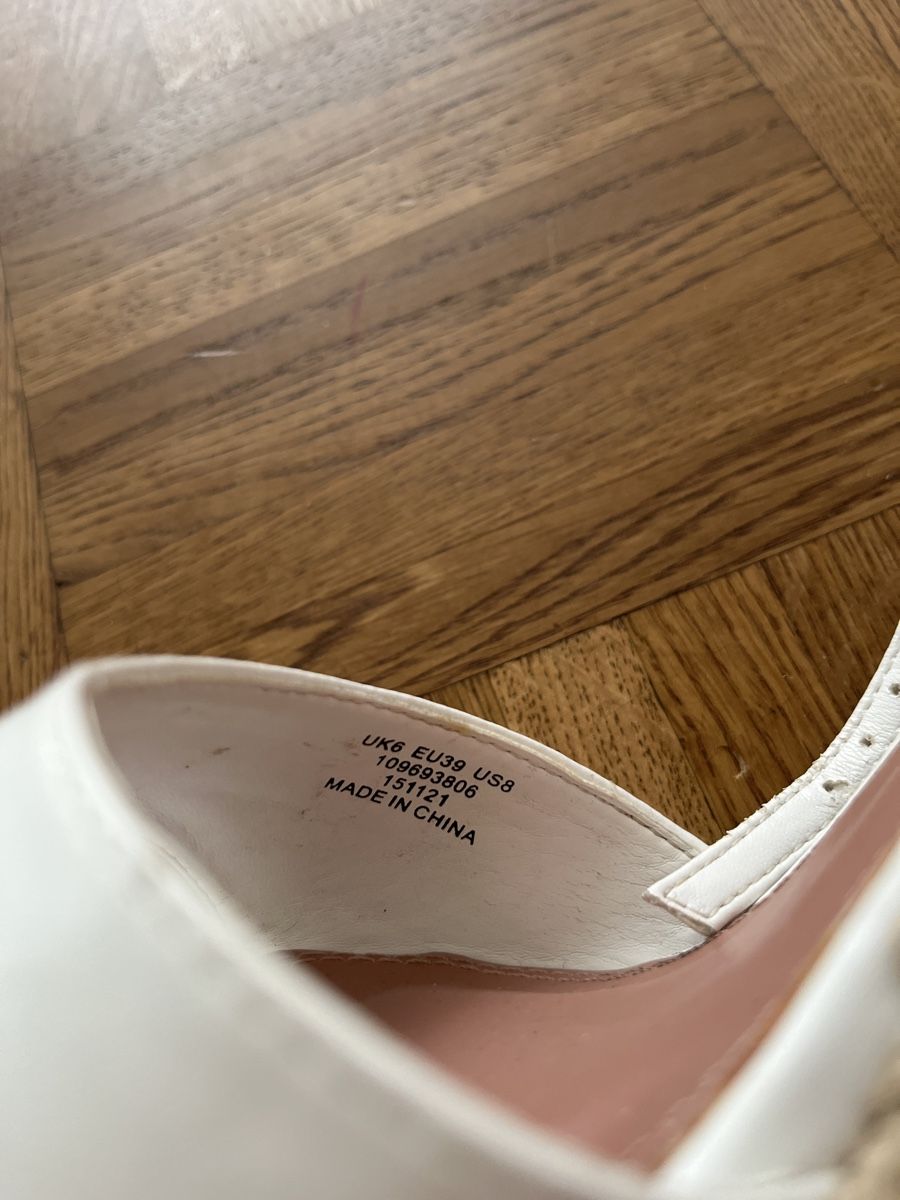 Damenschuhe: Keilpumps – Gebraucht aus Baldegg von Livio. 3