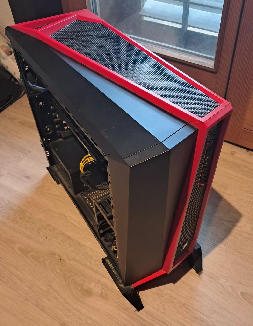Corsair PC: Corsair Gaming PC – Difettoso da Mönthal venduto da yann0303