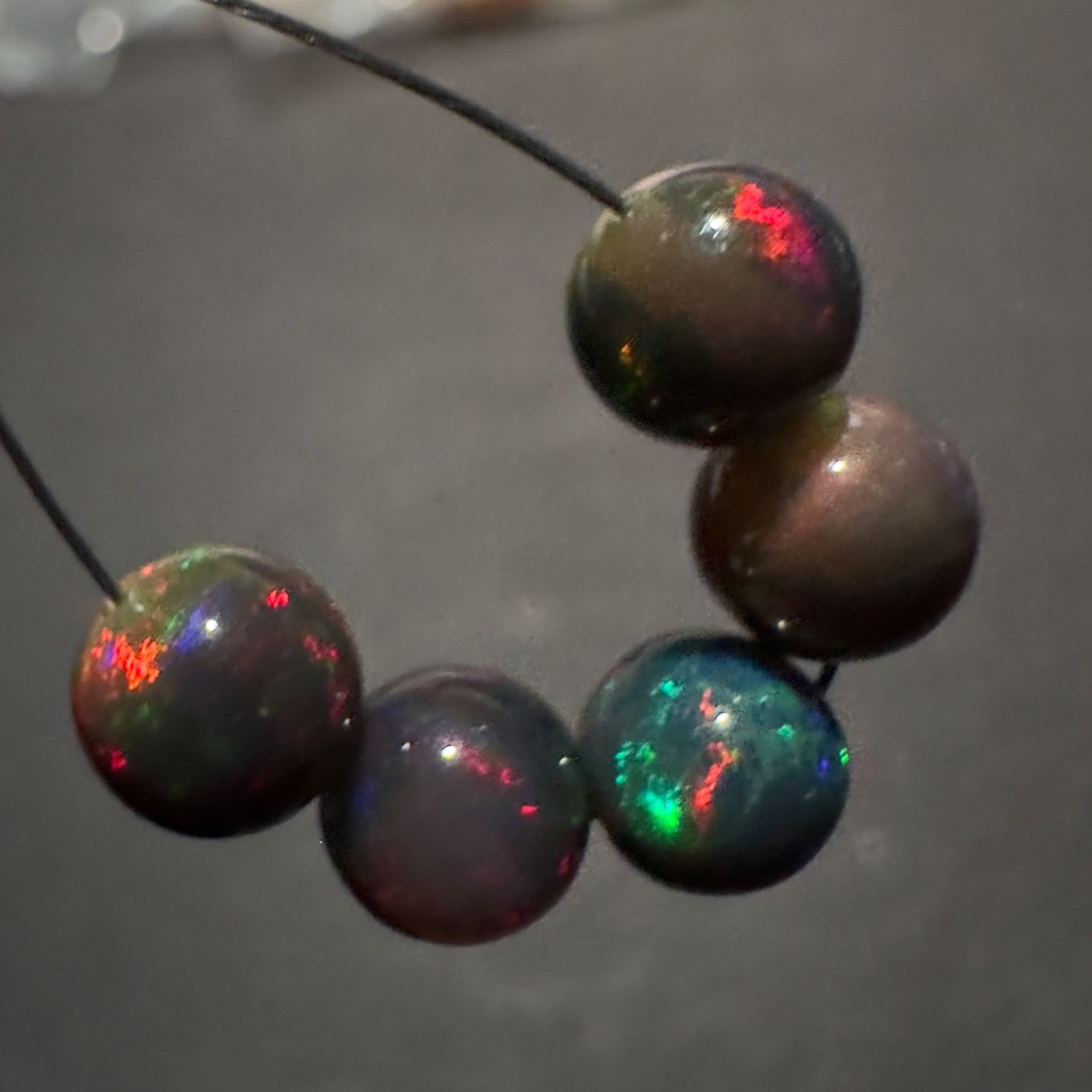 Edelsteine: 3.62 ct - Natural Ethiopian Opal Beads - 5 Pcs – Neu (gemäss Beschreibung) aus Zürich von Yoohooz 7