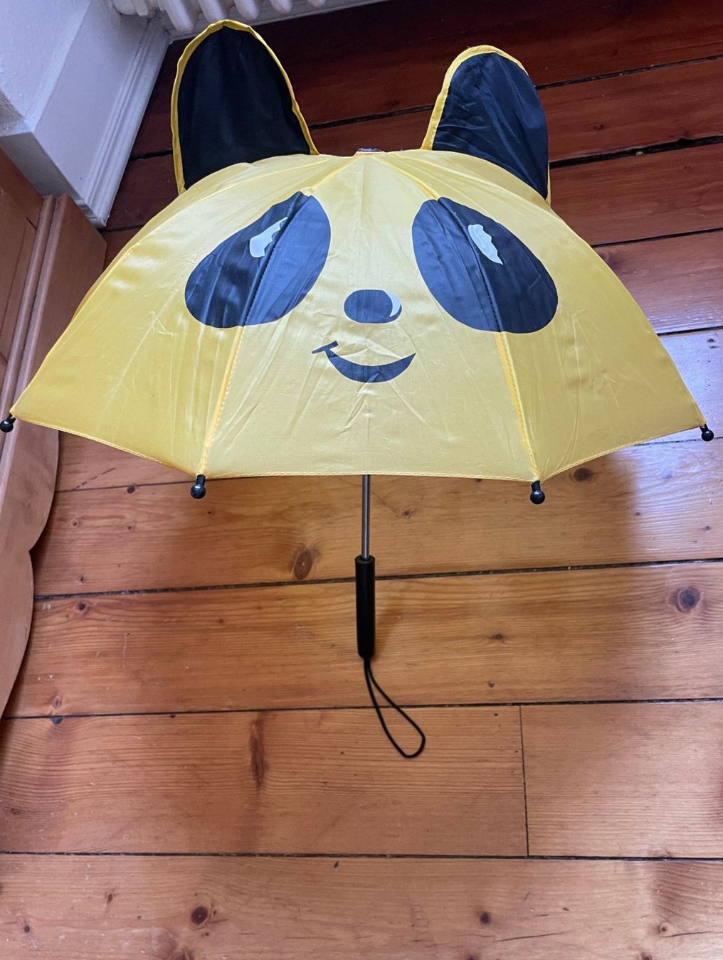 Autres pour enfant & bébé: Parapluie pour tout-petits – D'occasion à Satigny par Suisse_gigi