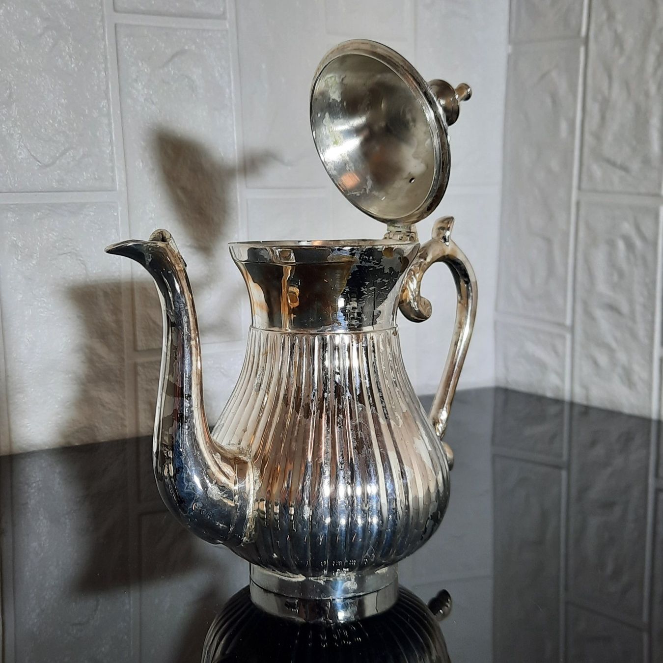 Teekannen: Klassischer versilbeter Teekrug mit Zubehör – Gebraucht aus Unterägeri von Altgoldschmuck 3