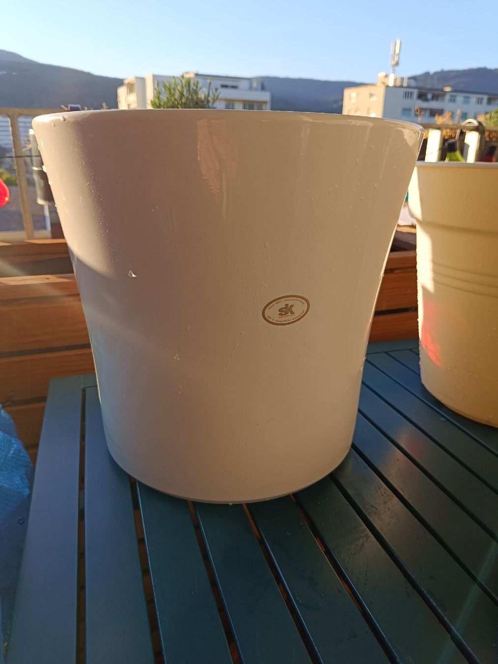 Vasi per fiori: Pot de fleur avec support à roulettes – Usato da Biel/Bienne venduto da justophe 1