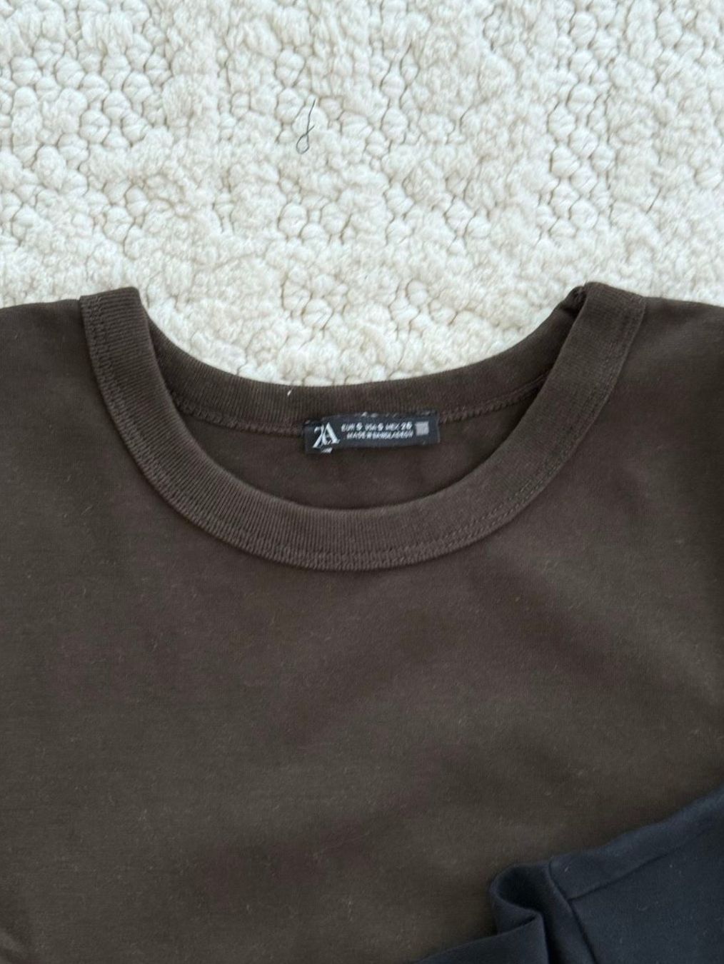 Massimo Dutti T-shirt: Massimo Dutti & Zara t-shirt set, size S – Usato da Langenthal venduto da vik_v5ml 1