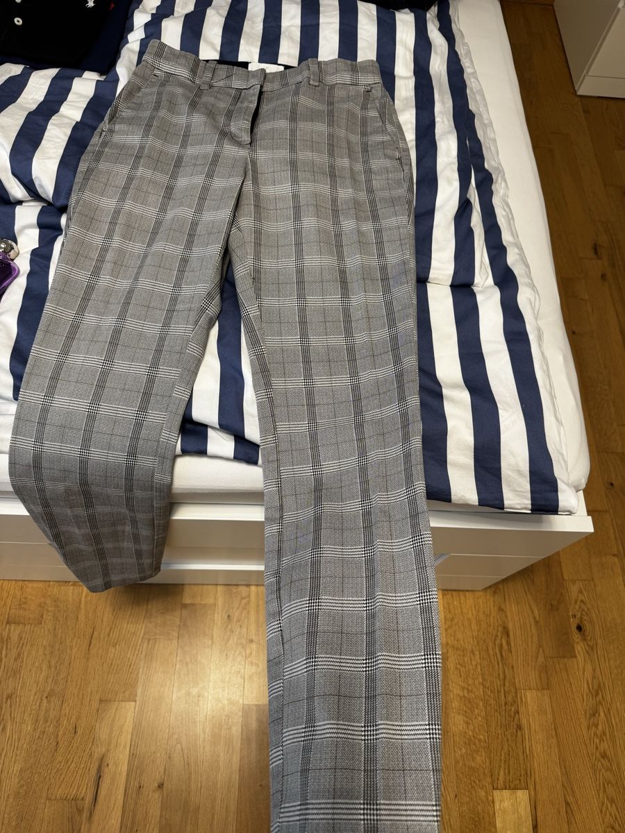 Hosen: Hose kariert – Gebraucht aus Wetzikon ZH von sophiap 1
