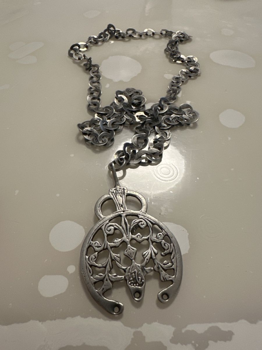 Colliers: Collier  en argent – D'occasion à Montreux par pip_59l5