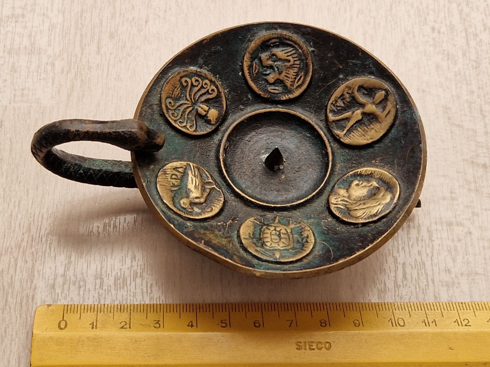 Kerzenständer: Kerzenständer mit Schlangen-Griff, Bronze – Gebraucht aus Lyss von pksuny 2