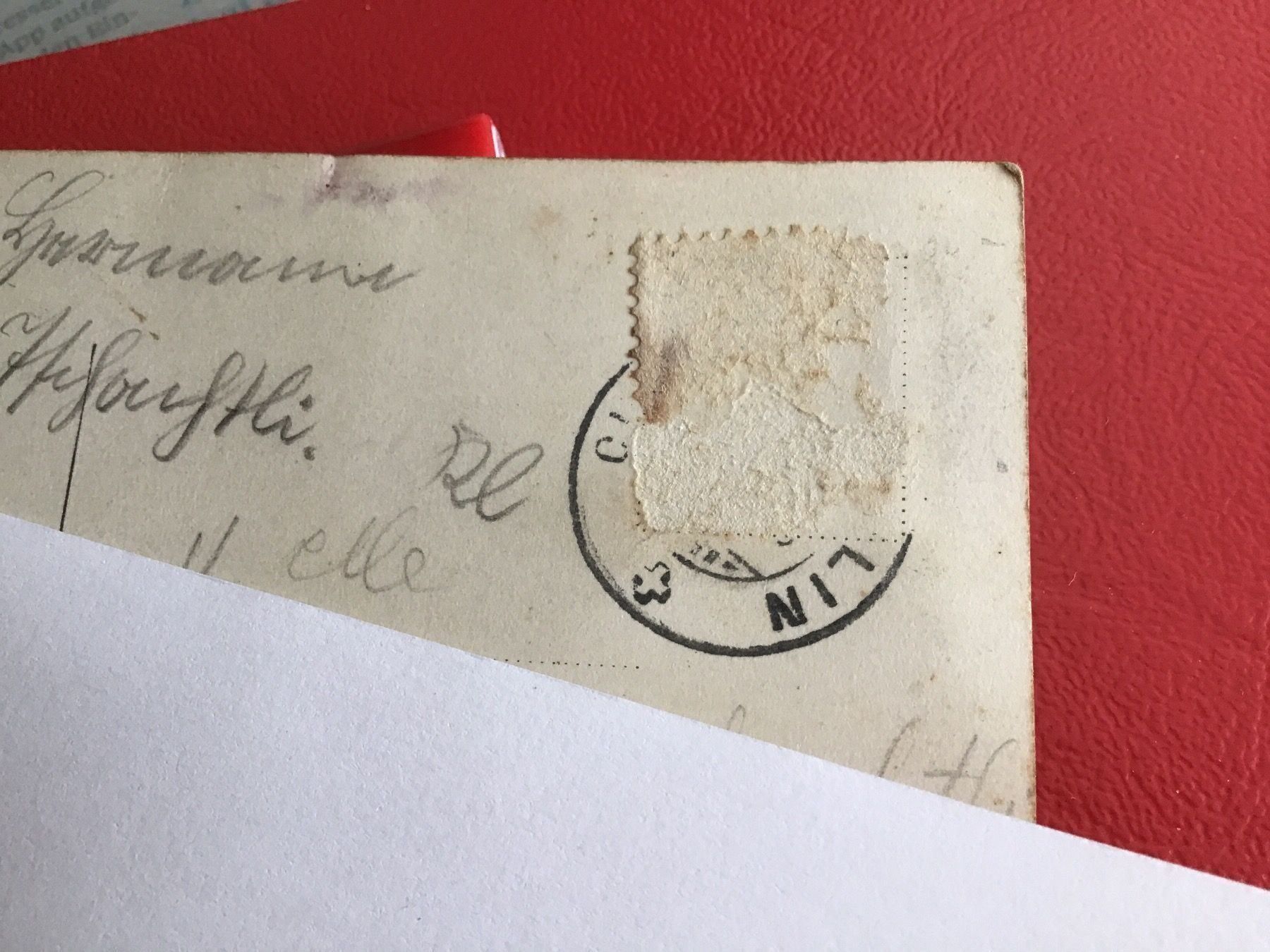 Cartoline postali: Le champ du Moulin et le  Creux du Van – Usato da Thierachern venduto da sweden08 1