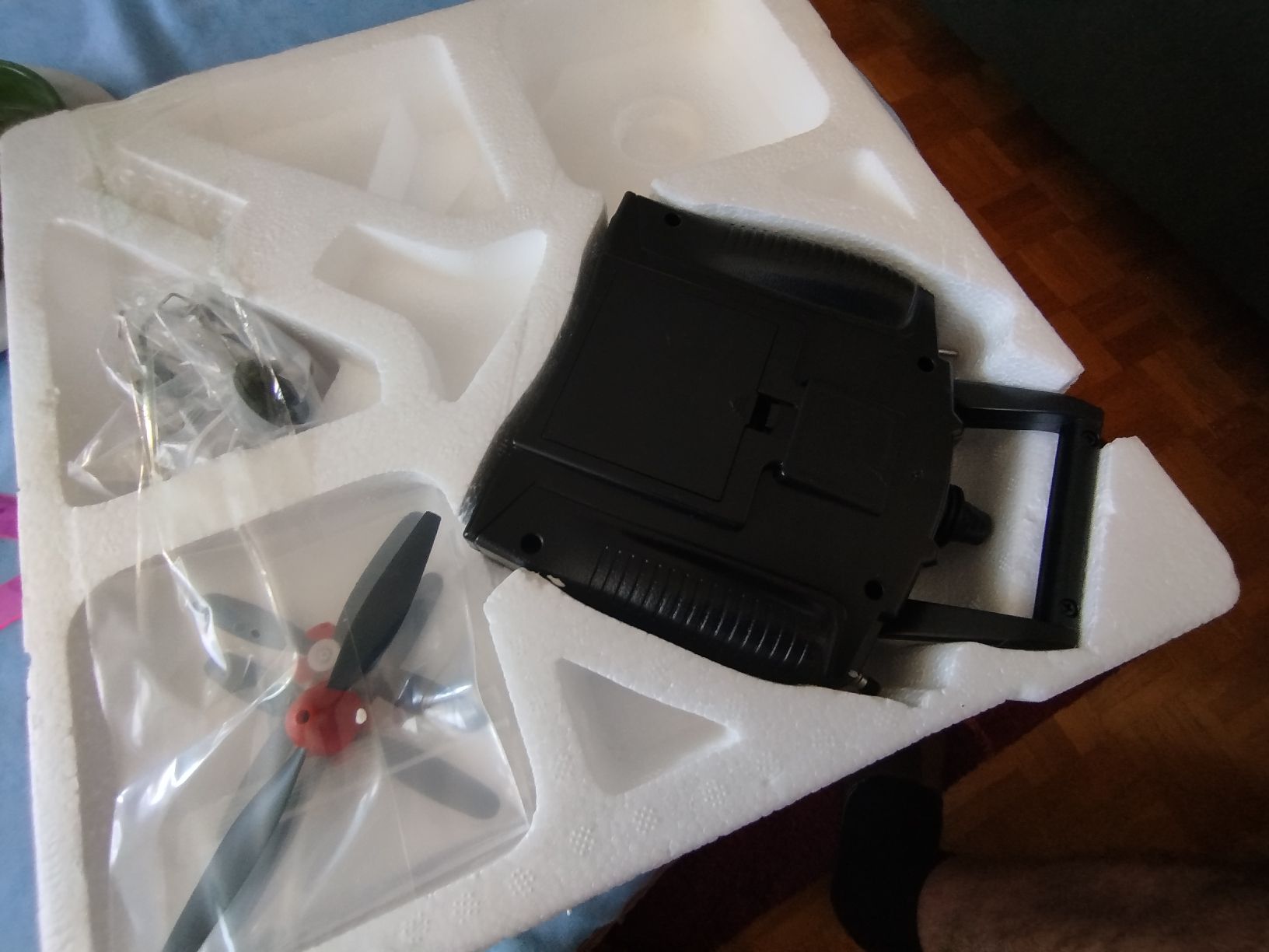 Modellismo RC: Avion télécommandé P-51 Mustang – Nuovo e nell'imballaggio originale da Neuchâtel venduto da lyd_67kk 2