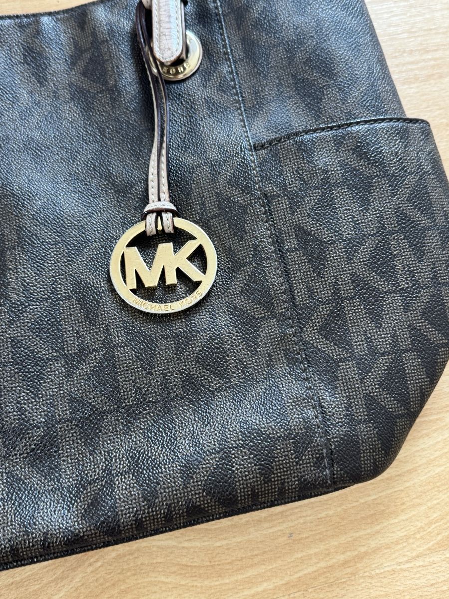 Michael Kors Borse: Michael Kors bag – Usato da Zürich venduto da reg_vvr6 1