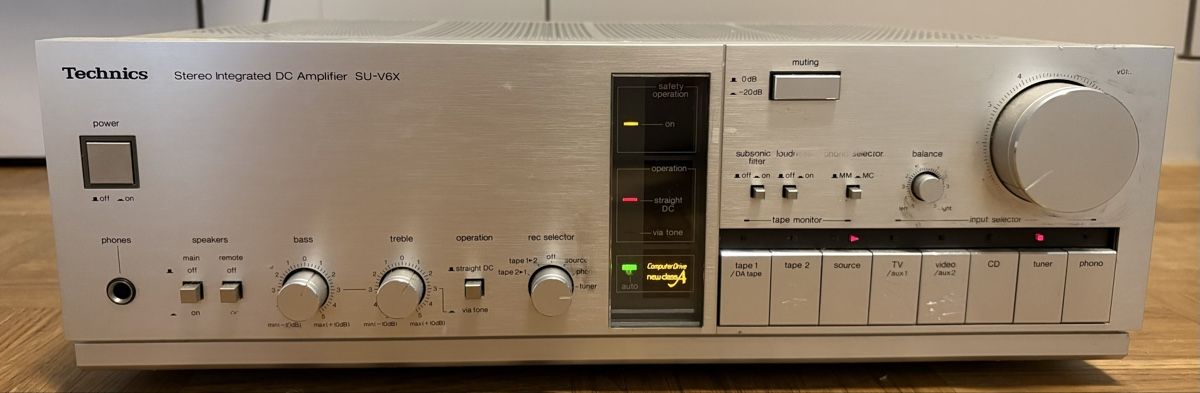 Technics Amplificatori: TECHNICS Vintage Stereo Integrated DC Amplifier ab Fr. 1.- – Usato da Perlen venduto da AC011114