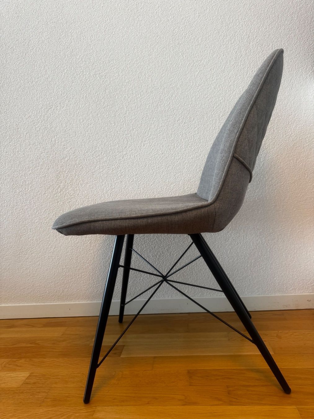 Pfister Sedie: Pfister Esszimmer Stühle – Usato da Adliswil venduto da mg565758 3