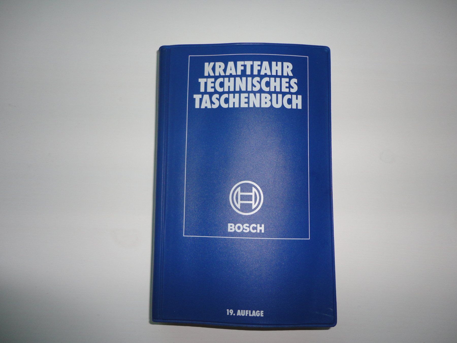 Libri: Kraftfahrtechnisches Taschenbuch – Usato da Alpnach Dorf venduto da Hbalzli