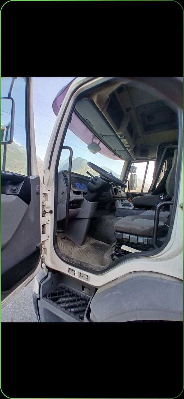 Renault Lastwagen: Kechricht Lkw – Defekt aus Lenzburg von Florina55 4