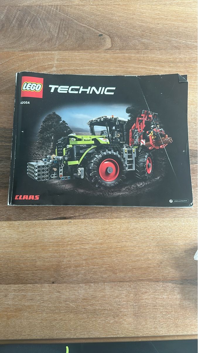 Lego Kit di costruzioni: LEGO Technic 42054 Claas Xerion plus Bauanleitung – Usato da Liestal venduto da Superconny73