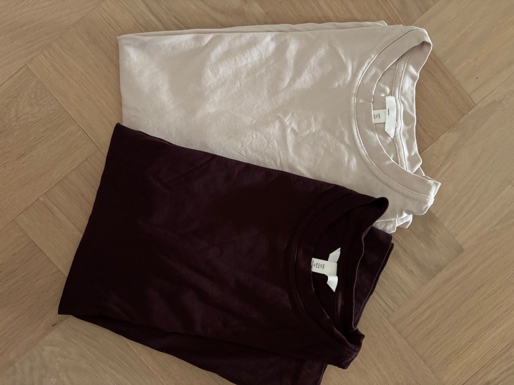 H&M Kleiderpakete: Maternity Set - Trousers & Tshirts – Gebraucht aus Luzern von AM2nd 1